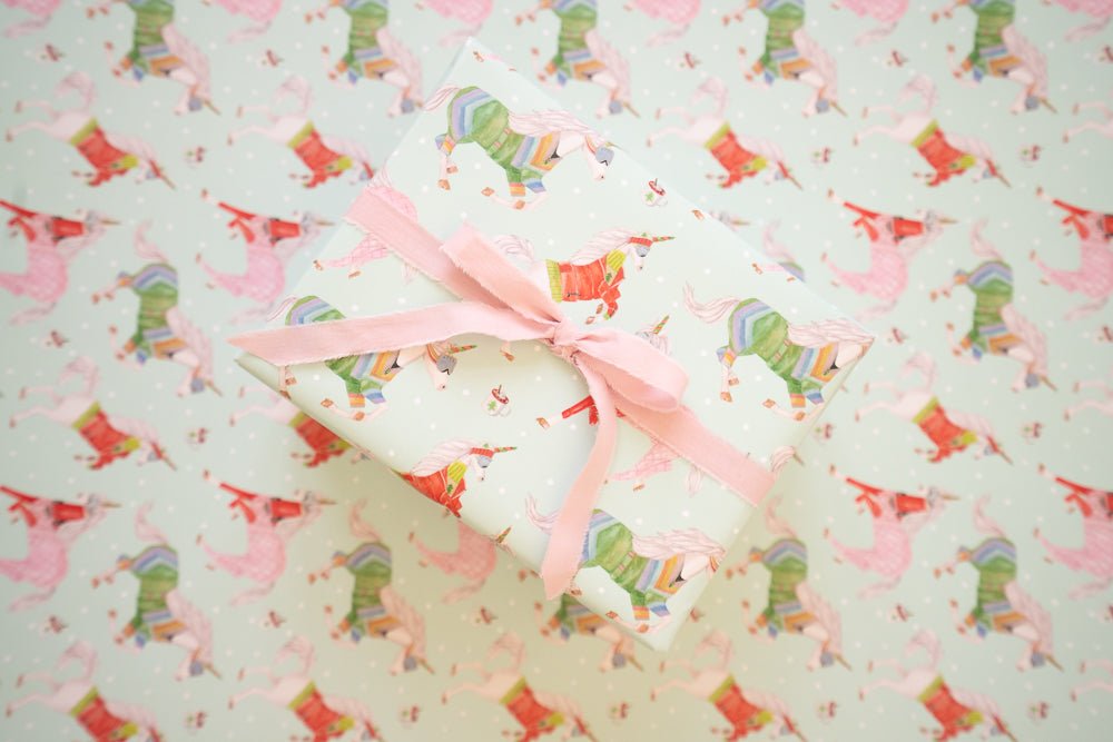 Unicorn Ski Adventure Gift Wrap
