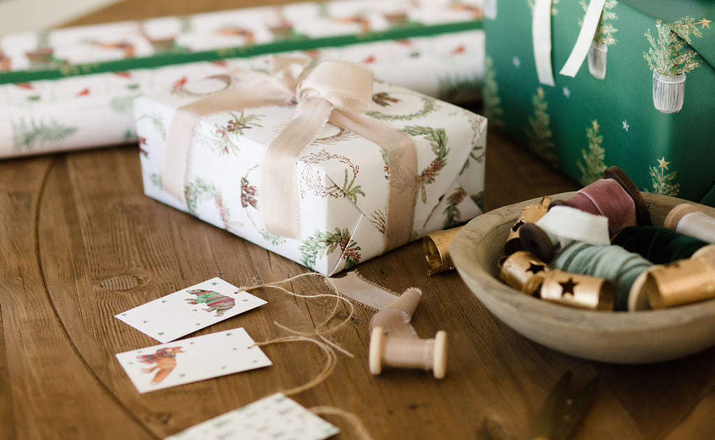 Holiday Wreath Gift Wrap