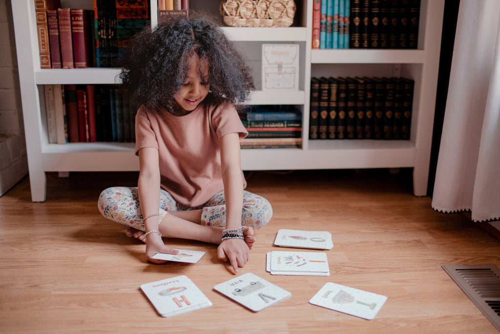 Packadoo Alphabet Cards for Kids: Camping Edition