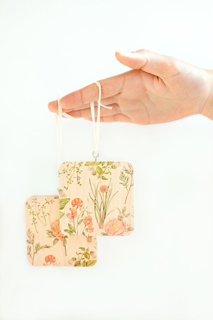Botanic Ornaments