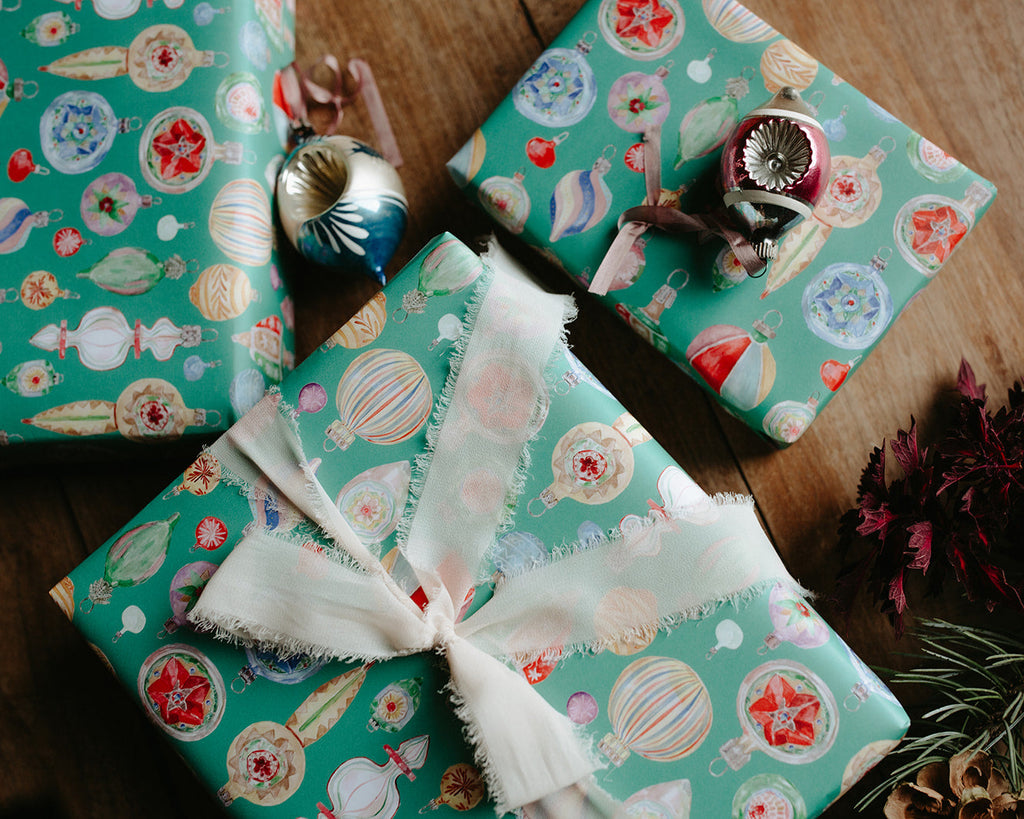 Vintage Ornaments Gift Wrap