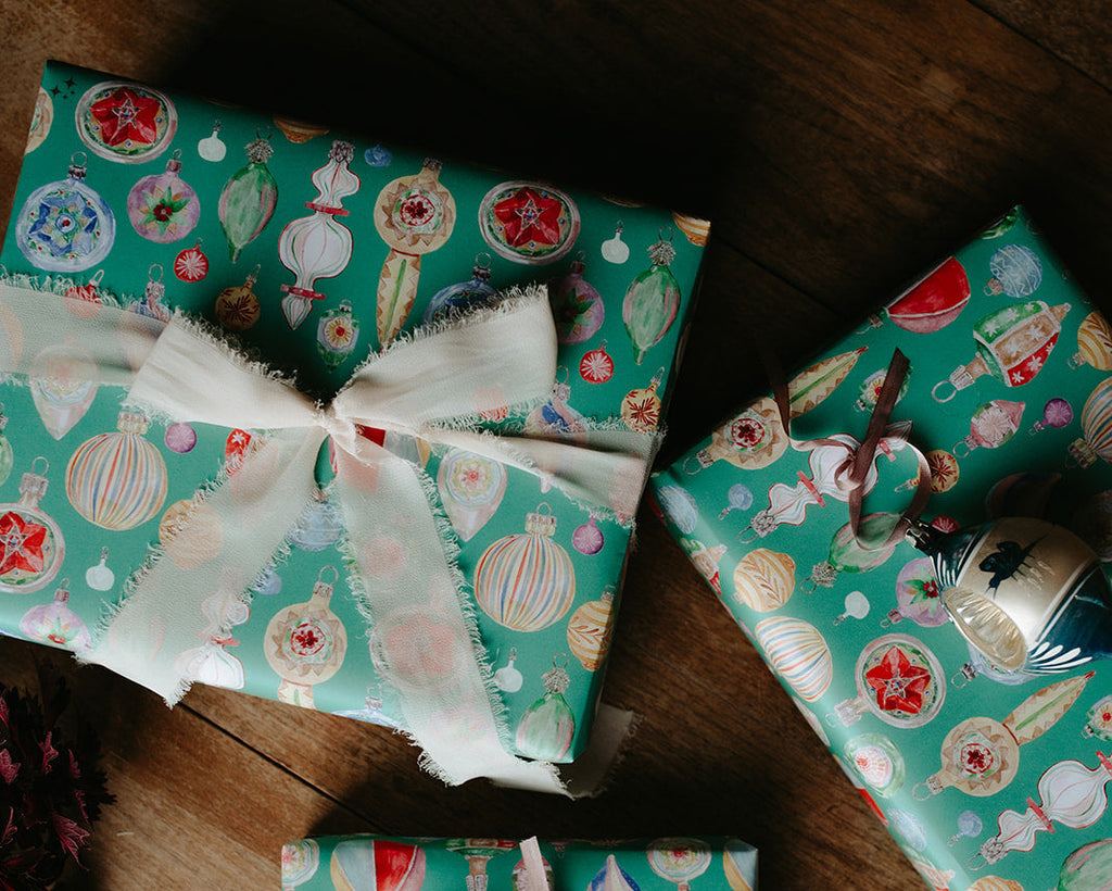 Vintage Ornaments Gift Wrap